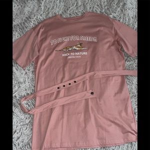 Light pink t-shirt dress with belt